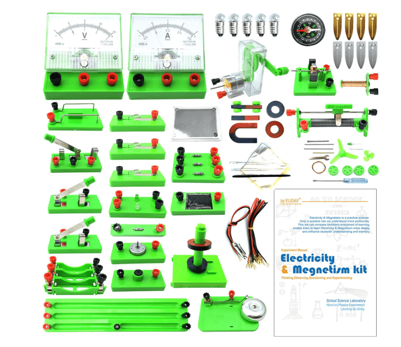 Ensemble d'élements en électricité.